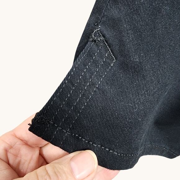 Gloria Vanderbilt Amanda Capri Pants Womens 12P Black NWT Slimming Panel Stretch - Picture 5 of 11